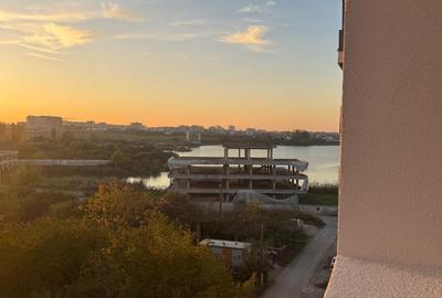 2 Camere Decomandat 51mp Zona Universitate Vedere Lac - 1