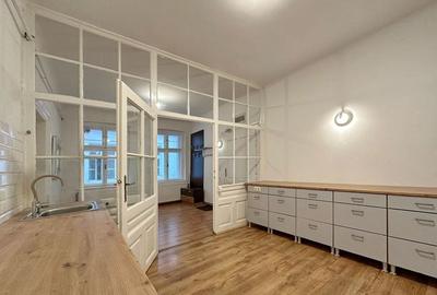 Apartament cu 3 camere in Centrul Istoric al Brasovului - 3