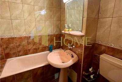 Apartament cu 3 camere decomandat, mobilat în Republicii - 8