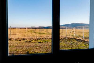 Casă cu 3 camere cu Canalizare în Rontău - 1