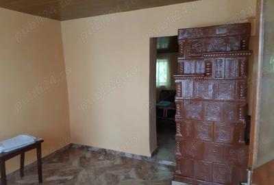 Casa 80 mp + 2.982 mp teren, Costuleni Ia?i, DN28 58.000 negociabil - 6