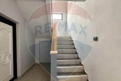 Oportunitate vie 54 ha la DN E85 - 11