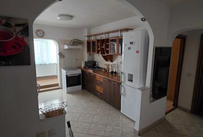 Apartament cu 2 camere decomandat în Faleza Nord - 7