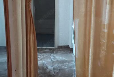 Vand apartament cu 2 camere, decomandat, zona centru. - 7