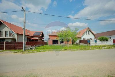 Casă cu Teren 1013 Mp în Cordău - 4