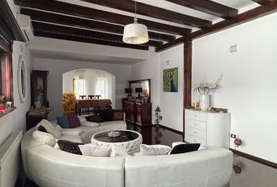 Casă individuală cu 8 camere cu Canalizare în Kiseleff - 6