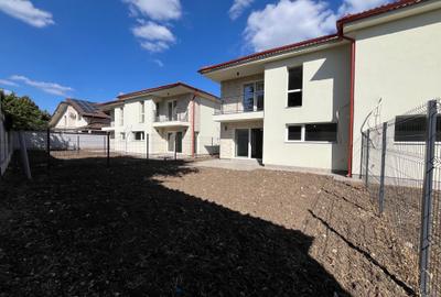 Casa nouă tip Duplex, 4 Camere, P+1E, 155 mp, 200 mp curte individuala-  Odăile - 17