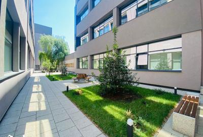 Spațiu comercial, de 1,250 mp, în Baza 3 - 15