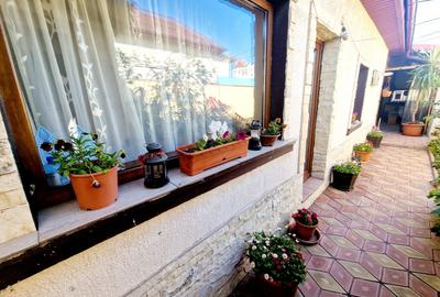 Casa la sol cu 3 camere + pod circulabil, complet renovata zona Anda, Constanta - 33