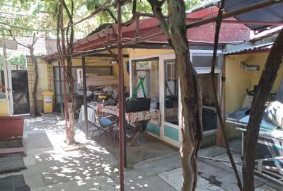 Exclusiv ! Casa 4 camere - Km.5 - 110.000 euro (Cod E2)