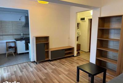 Apartament cu 2 camere semidecomandat, mobilat în Titan
