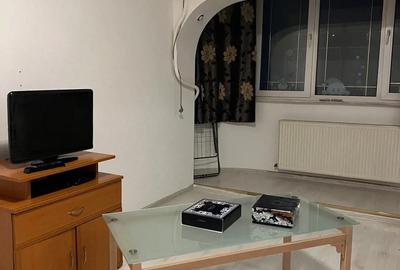 Garsonieră în Viziru 1