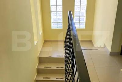 Casă cu 7 camere cu Teren 445 Mp în Central - 12