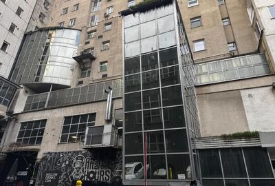 Spațiu comercial, de 1,397 mp, în Central - 30