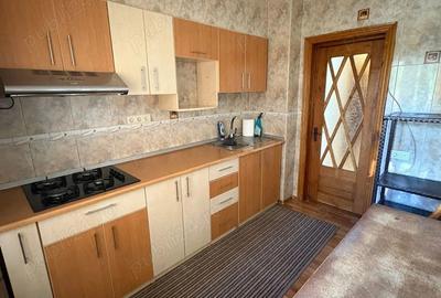 Inchiriez apartament 2 camere decomandat ,unirii nord - 3