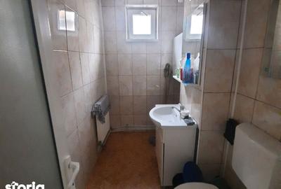 Spațiu comercial, de 55 mp, în Precista - 5