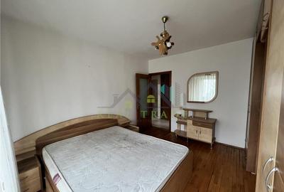 Apartament 3 camere, 2 bai , intrare Racadau - 5