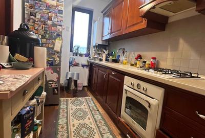 Apartament cu 3 camere decomandat în 1 Mai - 7