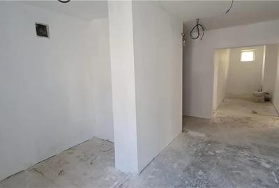Apartament 3 camere, parter, Calea Romanului - 3