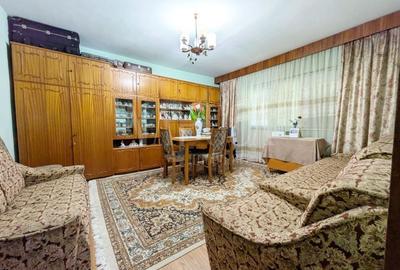 Apartament cu 4 camere decomandat în Central - 3