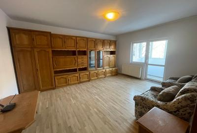 Apartament cu 2 camere decomandat în Răcădău