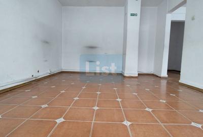 Spațiu comercial, de 56.200000762939 mp, în Rogerius - 2