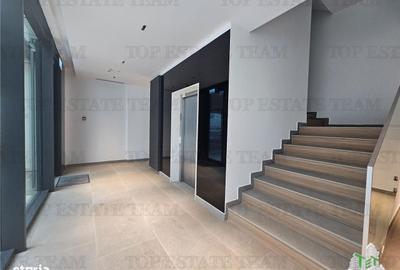 Apartament cu 3 camere în Nord