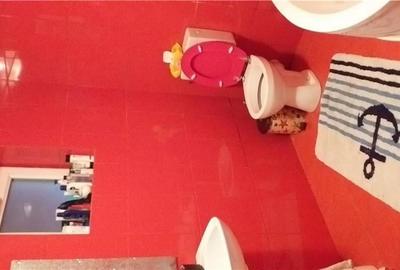 Casă cu Teren 400 Mp în Central - 9