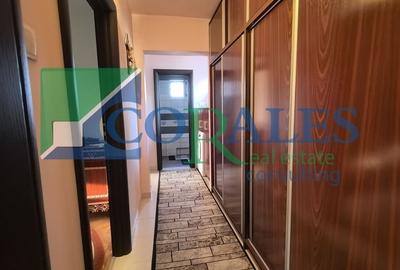 Apartament cu 4 camere semidecomandat, mobilat în Circumvalațiunii - 6