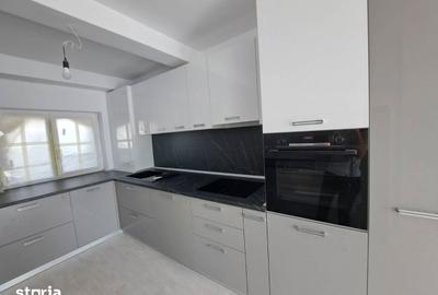 Casă cu 4 camere cu Teren 573 Mp în Central - 2