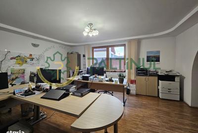 Casă cu 4 camere în Central - 13