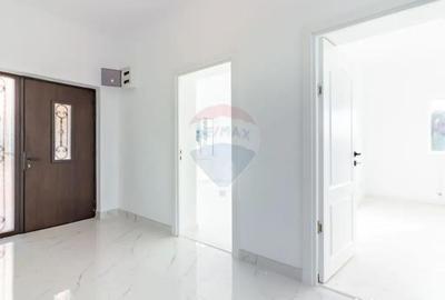 Casă cu 1 camere cu Teren 600 Mp în Central - 3