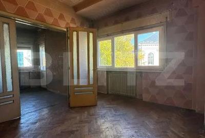 Apartament cu 4 camere decomandat în Unirii - 14