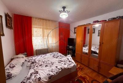 Apartament 4 camere de vanzare Calea Moldovei - 1