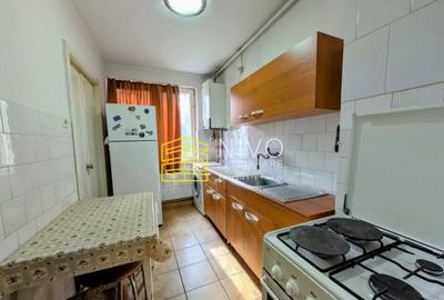 Apartament cu 2 camere nedecomandat, mobilat în 7 Noiembrie - 11