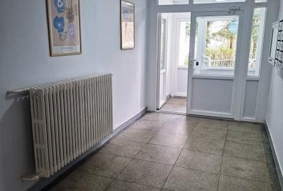 Apartament cu 3 camere semidecomandat în Titan - 3