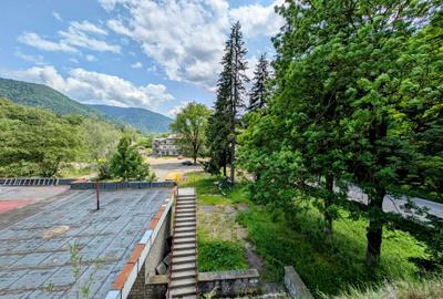 Sinaia-Vadul Cerbului,S+P+E+M,teren 6300mp,desch.DN=72m,vila+restaurant+terasa - 10