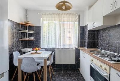 Apartament cu 3 camere semidecomandat în Nufărul - 3