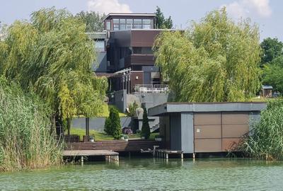 Casă individuală cu 5 camere cu Garaj în Snagov