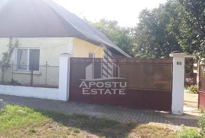 Casa individuala cu 3 camere in Curtici. - 2