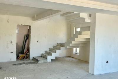 Casă cu 5 camere cu Teren 700 Mp în Bârnova - 13