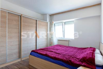 Apartament cu 4 camere decomandat în 13 Decembrie - 15