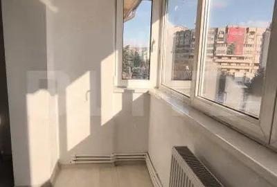 Apartament cu 4 camere decomandat în Burdujeni