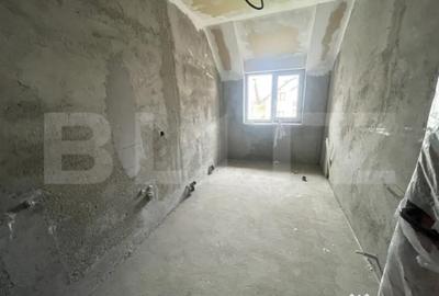 Casă cu 4 camere cu Teren 716 Mp în Botiz - 8
