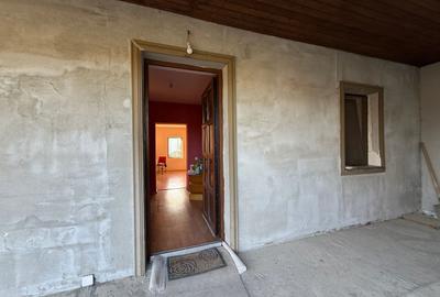 Casă cu 4 camere în Mitocu Dragomirnei - 1