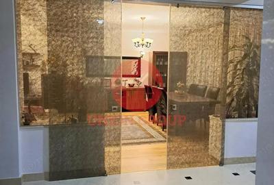 Casă cu 10 camere cu Teren 394 Mp în Central - 2