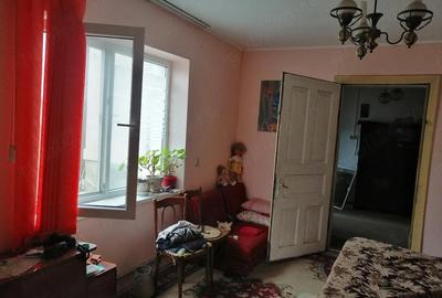 Casă cu 4 camere cu Teren 987 Mp în Valea Călugărească - 7