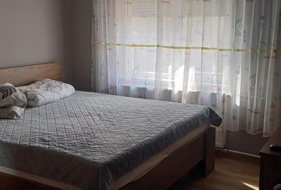 Apartament cu 2 camere decomandat în Exterior Vest