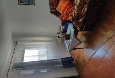 Vand sau schimba casa la Fundulea langa lacul Gostilele - 1