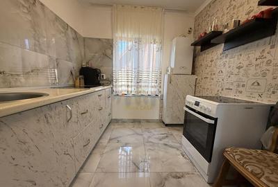 Casă cu 4 camere cu Teren 485 Mp în Titulescu - 13